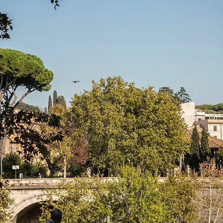Palazzo Baj In Trastevere Guest house